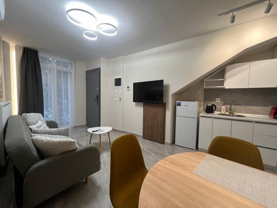Odyssey Apt 1 Thessaloniki Buitenkant foto